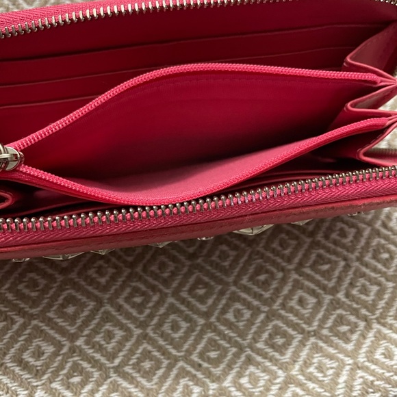 JIMMY CHOO FILIPA LONG ZIPPERED WALLET - Picture 3 of 10